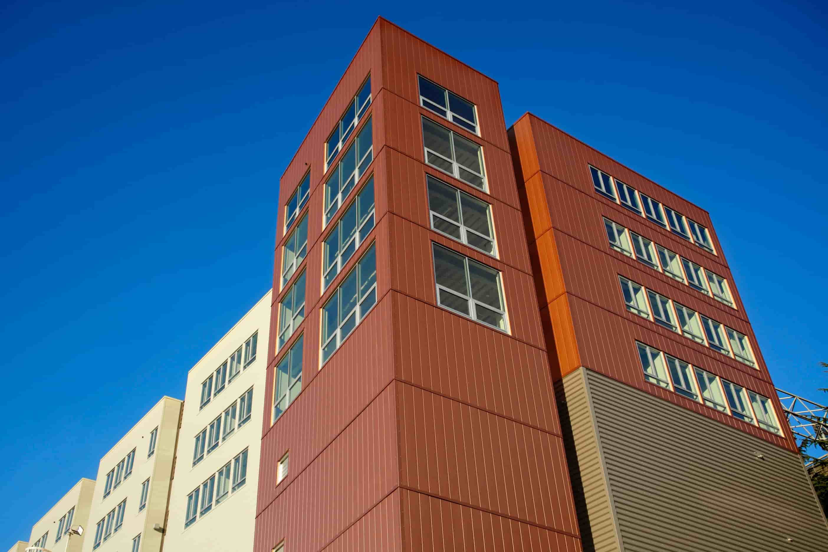 Cascade building private office spaces