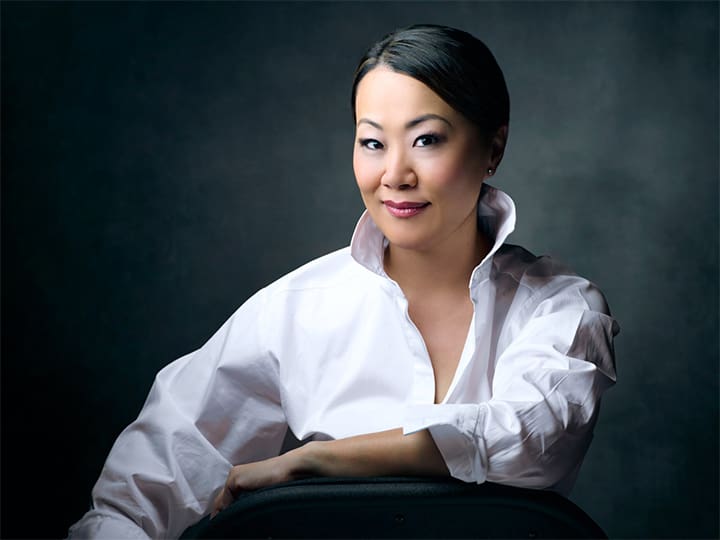 seattle-business-portrait-singer-1