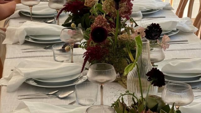Event_flowers_by_Seattle_florist_Modern_Nature